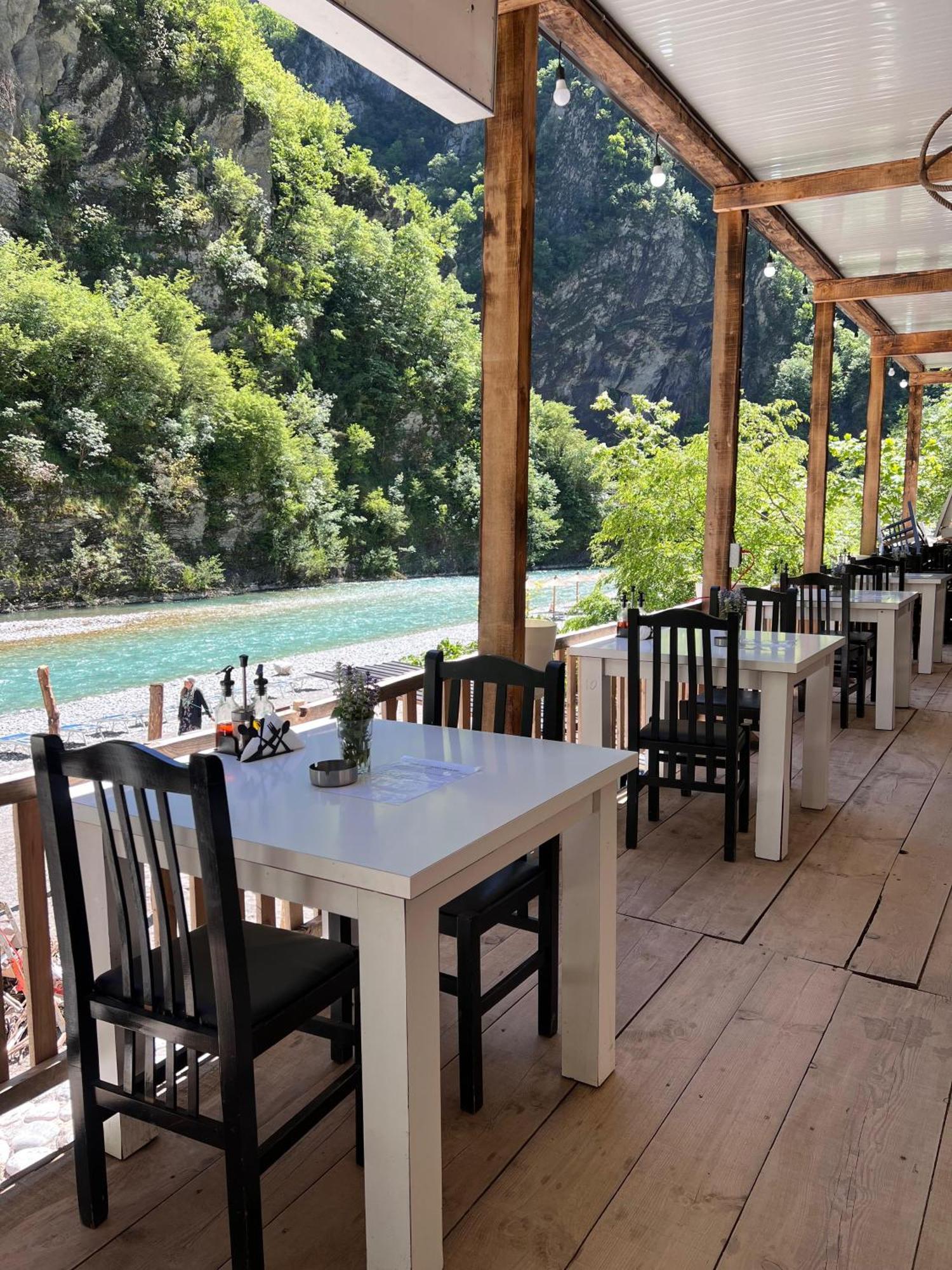 Villa's Gio Shala River Villa *